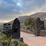 Lejlighed Castillo Lanzarote Bentley - Luxury -sleep In A Volcanic Cave *