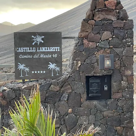 Apartamento Castillo Lanzarote Bentley - Luxury -sleep In A Volcanic Cave *