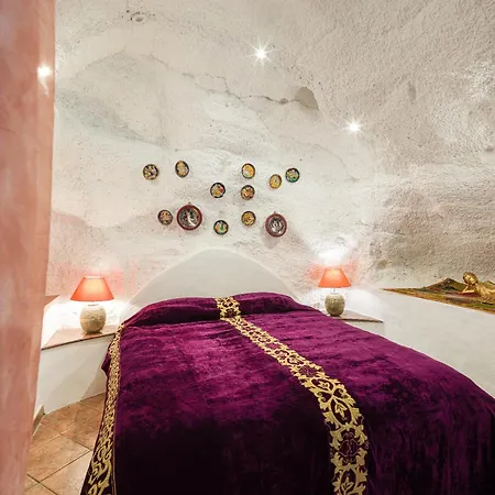 Apartmán Castillo Lanzarote Bentley - Luxury -sleep In A Volcanic Cave