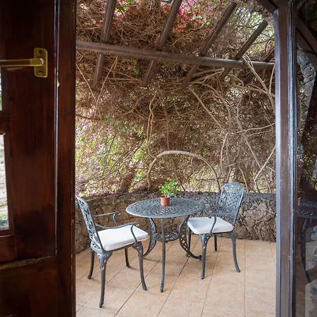 Apartamento Castillo Lanzarote Bentley - Luxury -sleep In A Volcanic Cave