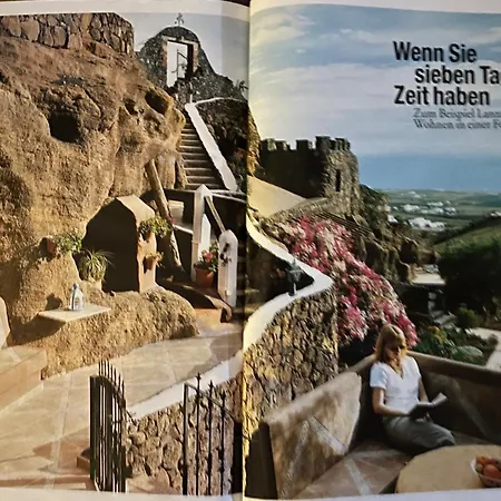 Castillo Lanzarote Bentley - Luxury -sleep In A Volcanic Cave Apartmán *