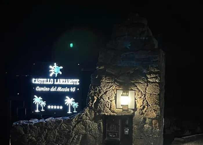 Lejlighed Castillo Lanzarote Bentley - Luxury -sleep In A Volcanic Cave *