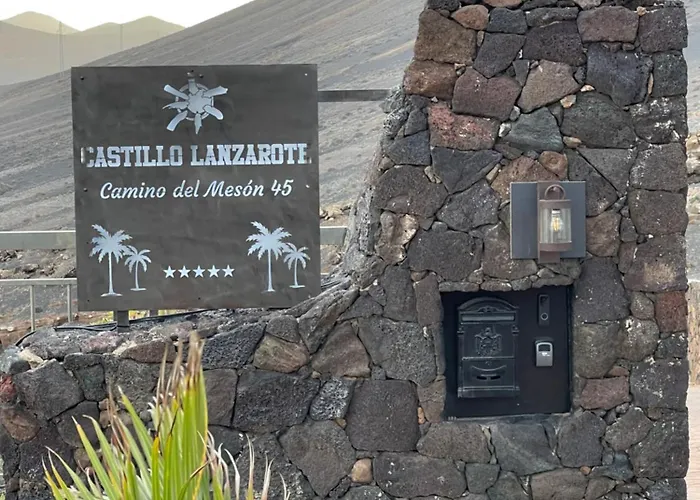 Lejlighed Castillo Lanzarote Bentley - Luxury -sleep In A Volcanic Cave *