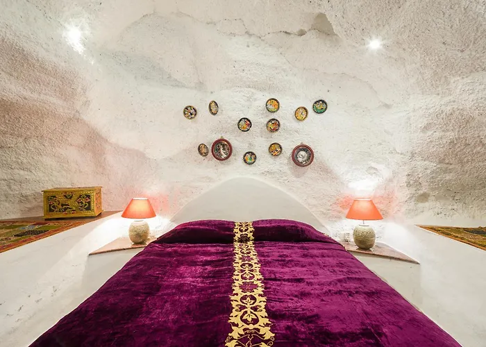 Castillo Lanzarote Bentley - Luxury -sleep In A Volcanic Cave *