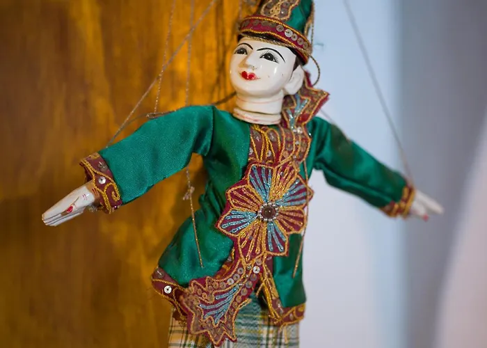 Castillo Lanzarote Bentley - Luxury -sleep In A Volcanic Cave * Tías