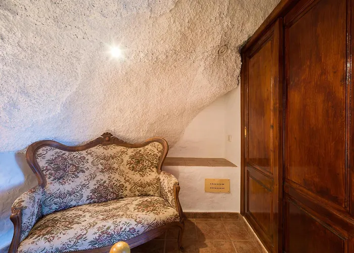 Castillo Lanzarote Bentley - Luxury -sleep In A Volcanic Cave Appartement Tías