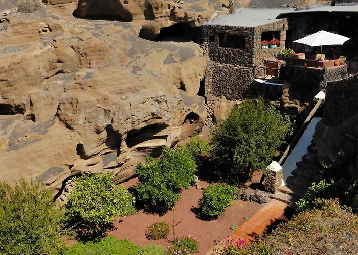Castillo Lanzarote Bentley - Luxury -sleep In A Volcanic Cave Apartamento