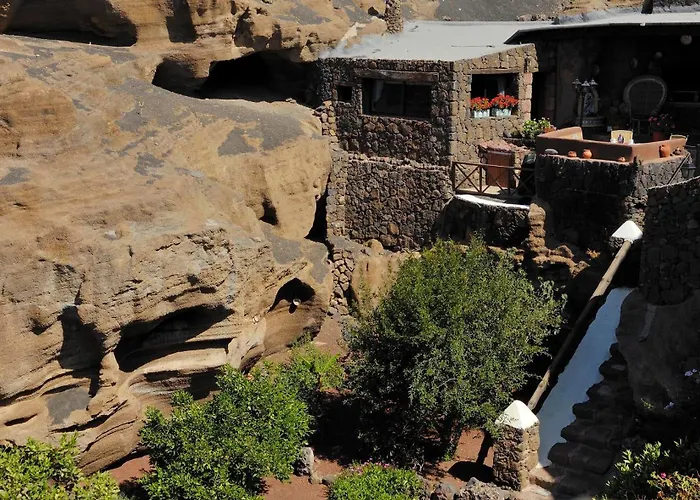 Castillo Lanzarote Bentley - Luxury -sleep In A Volcanic Cave Lejlighed *